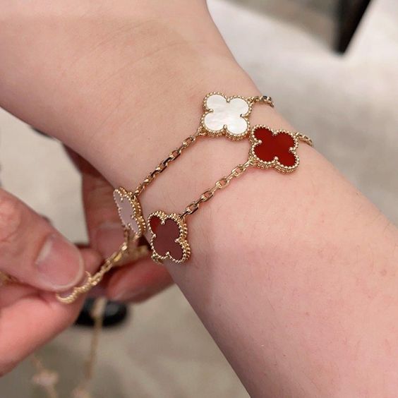 DELUXE CLOVER BRACELET