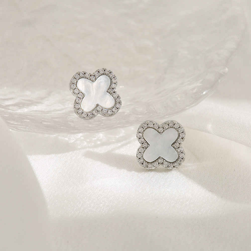 Clover Stud Earrings